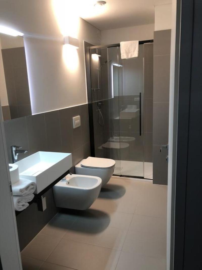 Sky Tower Suite Местре Экстерьер фото