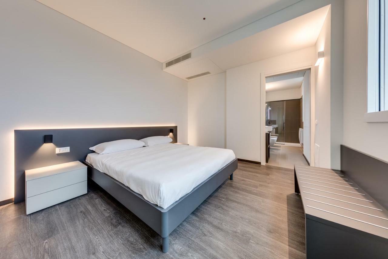 Sky Tower Suite Местре Экстерьер фото