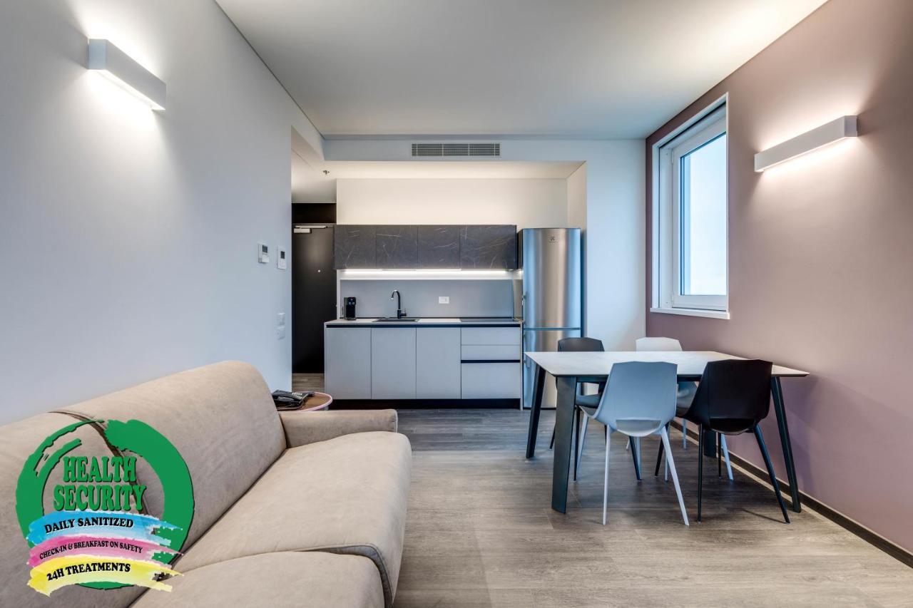 Sky Tower Suite Местре Экстерьер фото